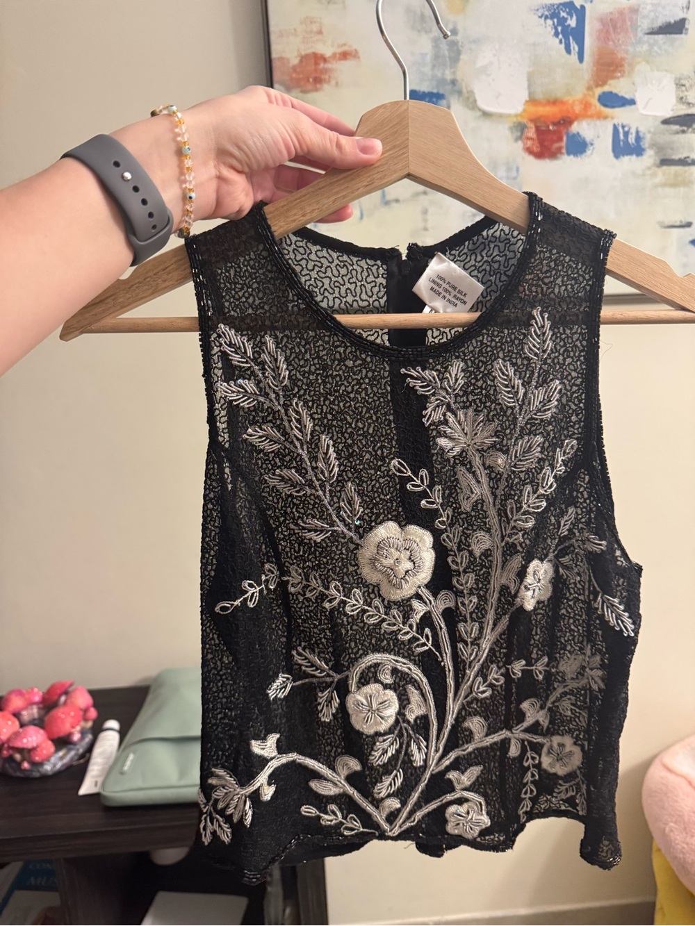 Vintage Black Mesh Floral Embroidered Sleeveless Top 100% silk, perfect conditio
